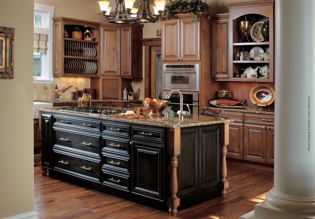 Alder Kitchen Cabinets by Canyon Creek