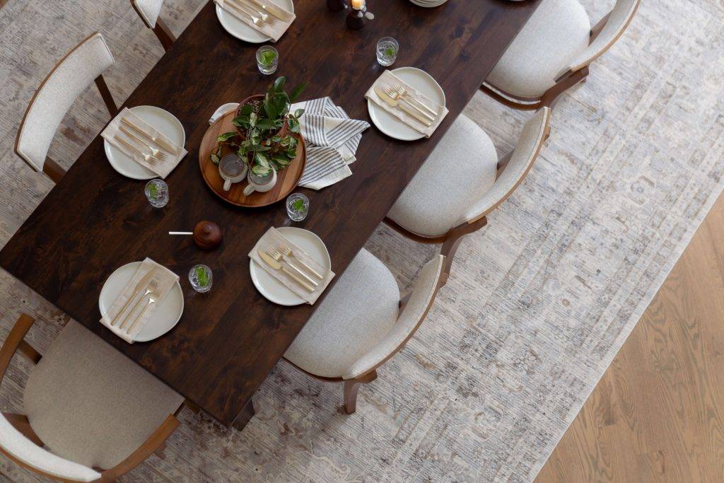 Alder Dining Table - James & James Furniture