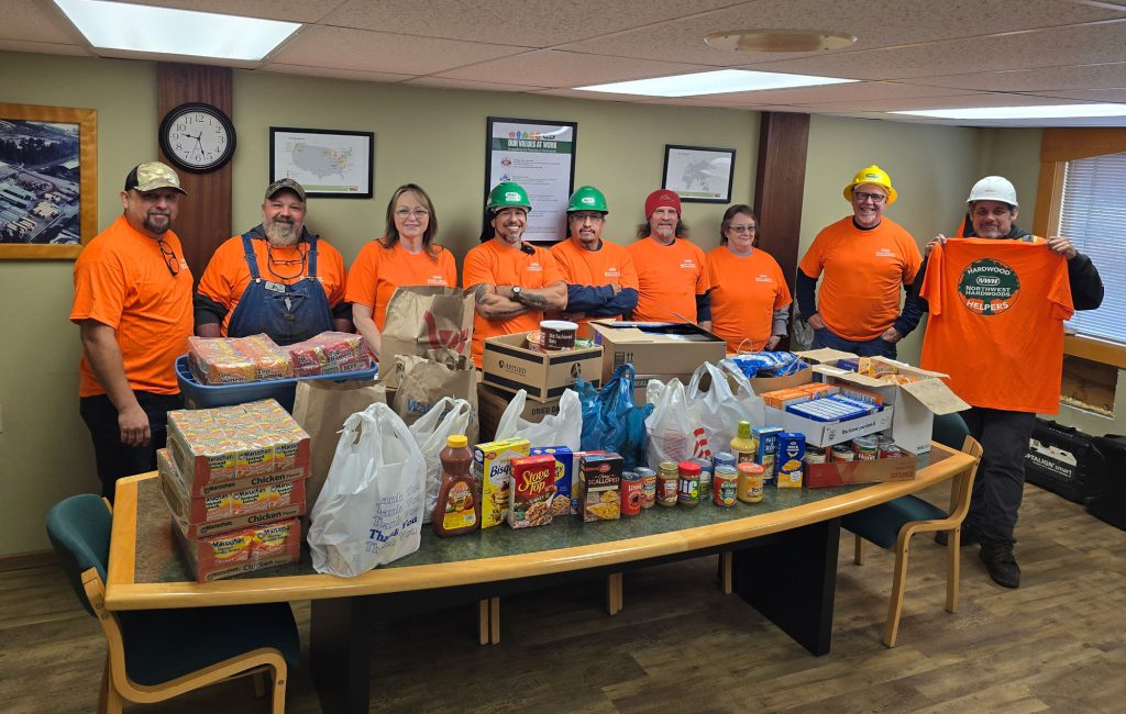 Longview, WA- Salvation Army Food Drive-Nov 2025